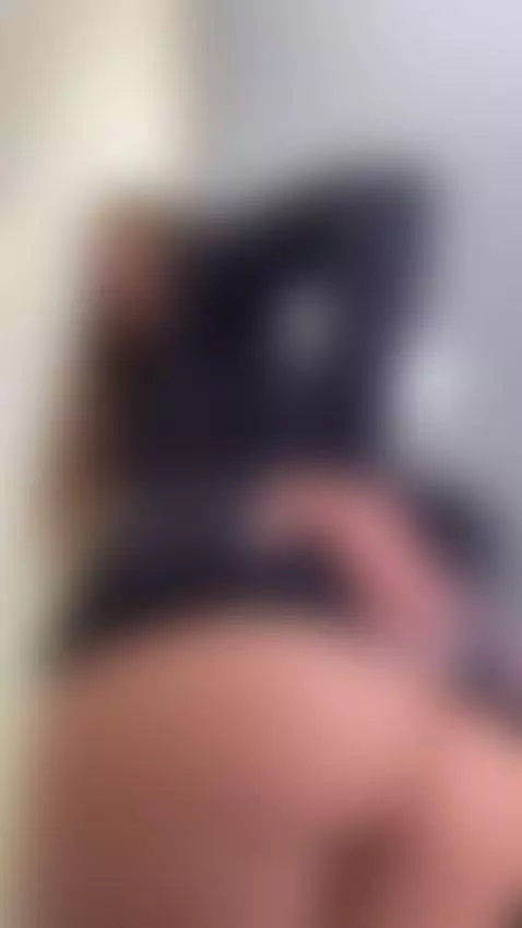 I can’t help showing my tits when I’m needy by selenalyy