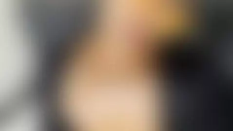 Do you want to play with me for a while? 🤤💦 by andrewkenoxx