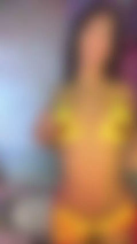 I want your hot cum on my tongue by yummylolaa