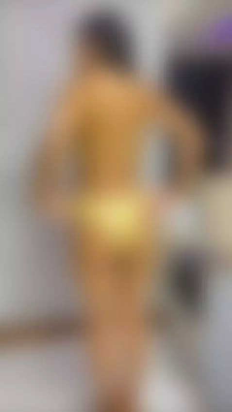 fuck me hard against the wall by yummylolaa