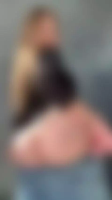 Guess what I’m thinking about by amybounce