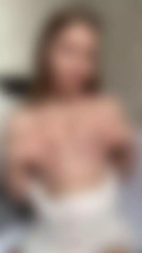 I want to be choked by your big cock by amybounce