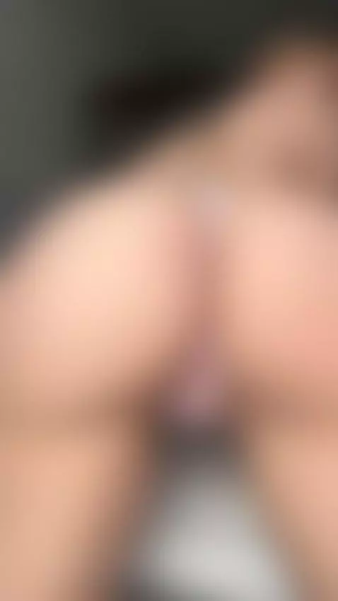 I wet myself when I'm having hot thoughts by amybounce