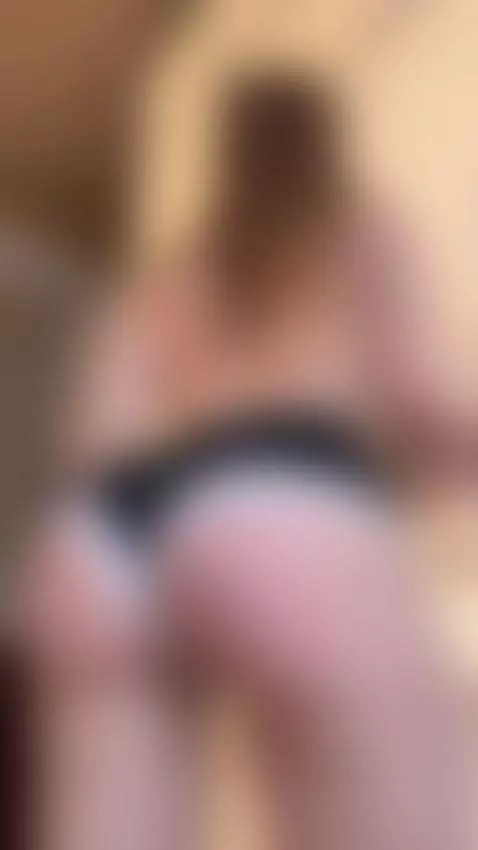 Feeling extremely hot tonight by amybounce