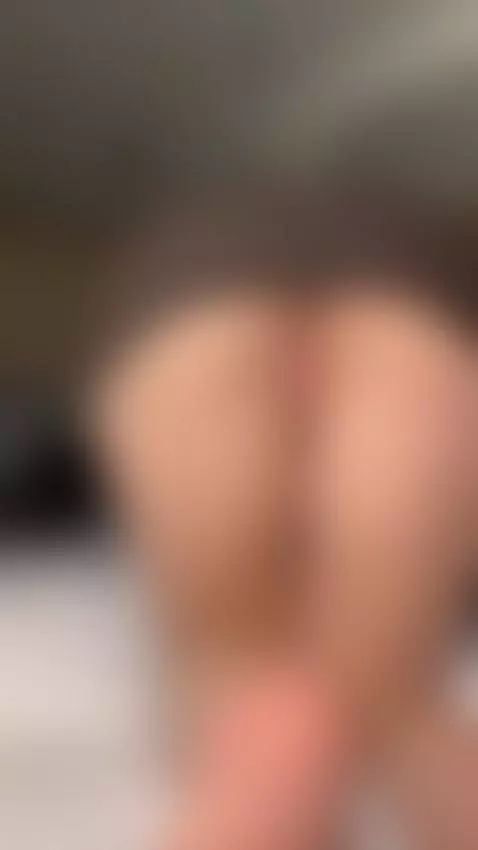 Adorable fuck doll is ready to be licked and fucked by amybounce