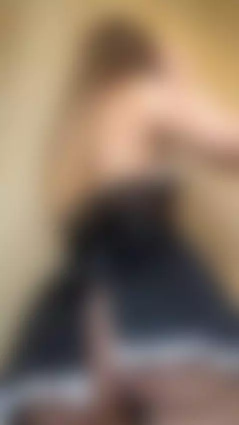 So horny I need to be fucked and filled right now by amybounce