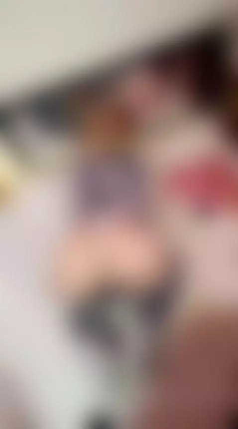 I fuck her while she puts on makeup by xayahandrakan