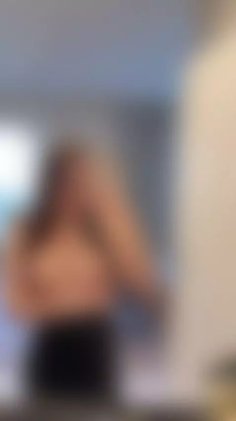 I’m your cute teen girl next door with a dirty mind by admeriz