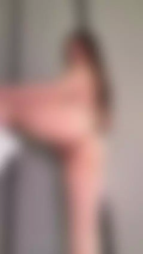 My sexy teen body is waiting for your touch by admeriz