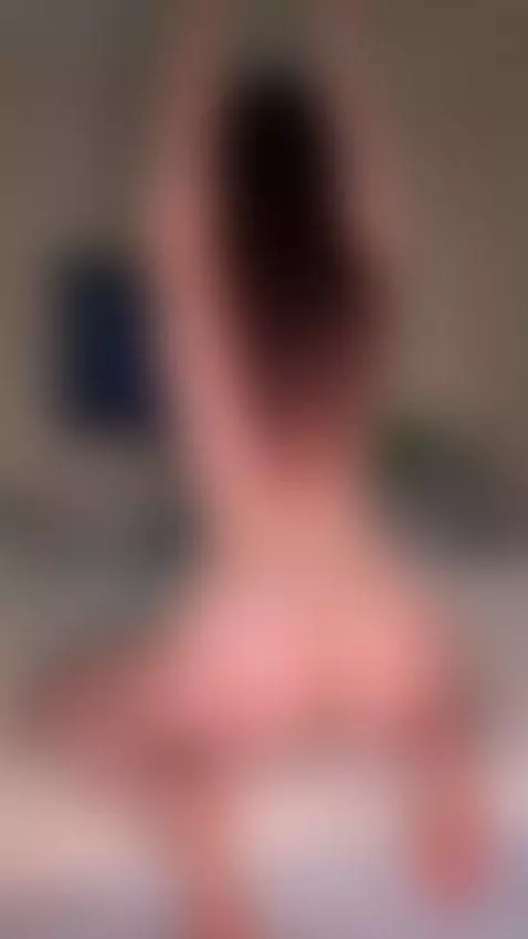 I want to exercise with your fat cock by admeriz