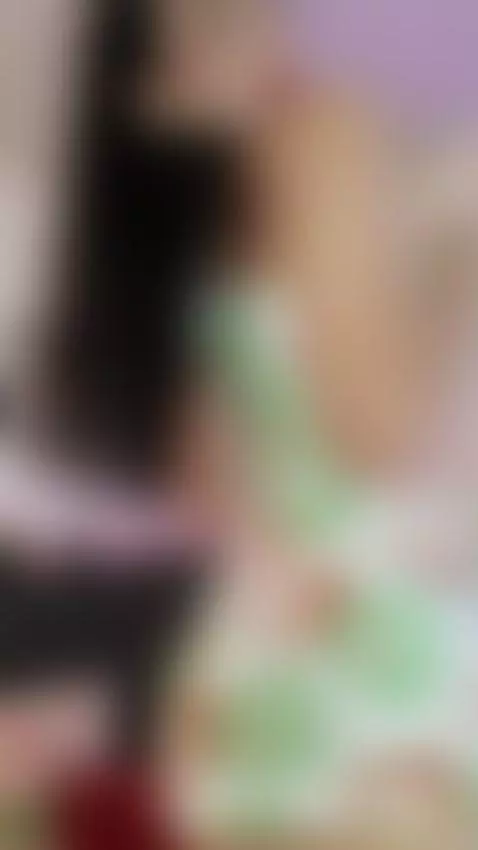 How are my loves this Thursday? Come to the link below and l... by rosienyx