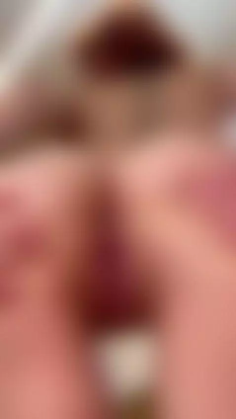 Watch this slim redhead slut take deep pink pussy play to an... by secretzoe