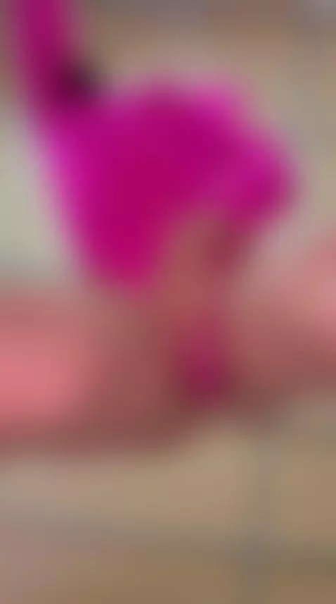 Give me your gaze to make me explicit 👀🔥 by lizzy-kane