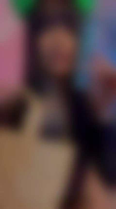 Ready for St. Patrick's Day? 💚🎩 by lizzy-kane