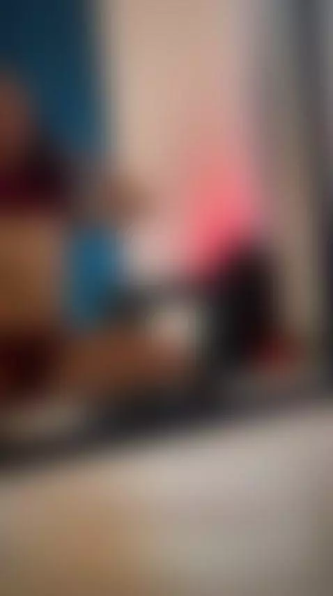 You know what's coming 📽📹▶ by lizzy-kane