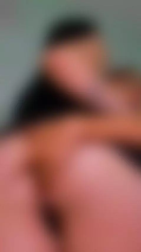 My best friend masturbates my pussy👅👅 by bonniesm