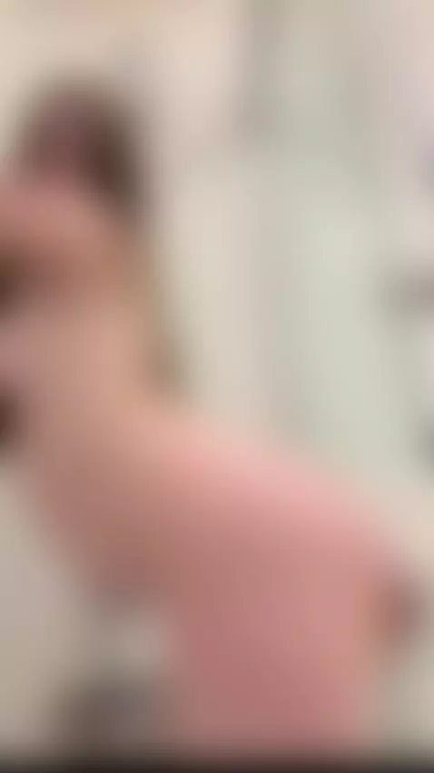 I love masturbating in the shower by sophiacutiepie