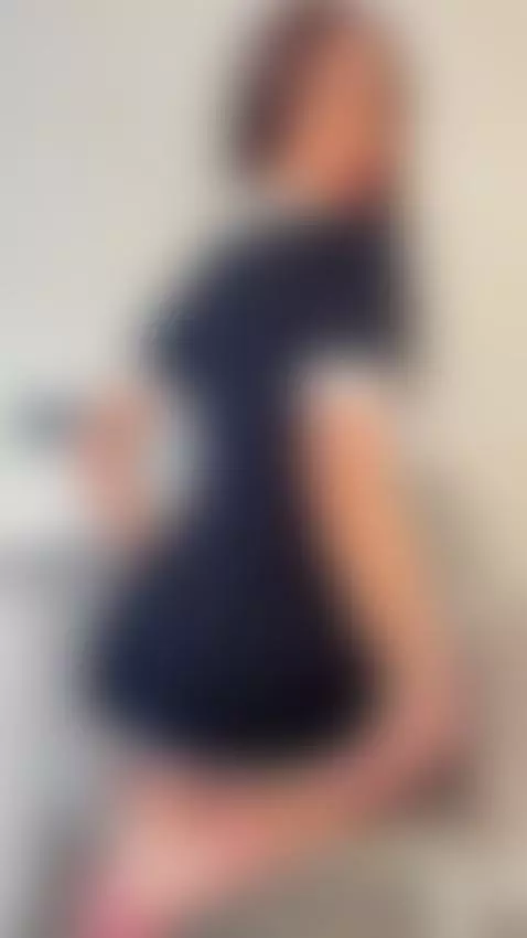 My darkness is your interest.
Interest—OnlyFans. by sweetieinna