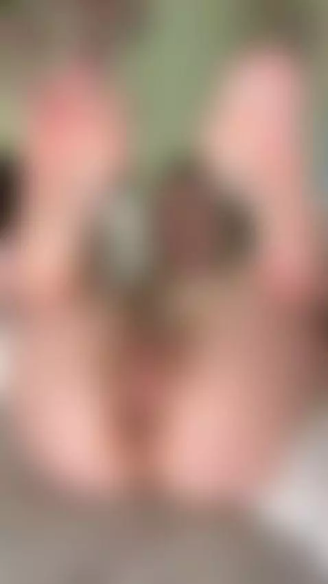 I love moaning about your huge cock inside me while I bounce by milaamurr