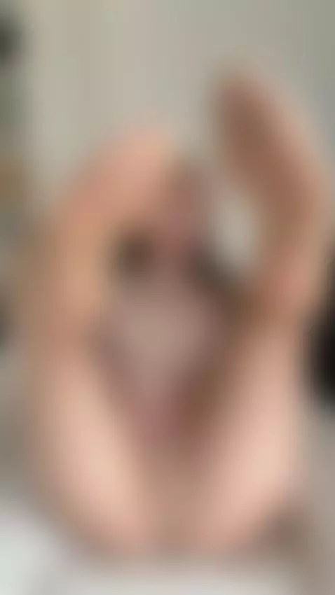Topless beauty spreads her legs in sheer pantyhose by katequinnxxx