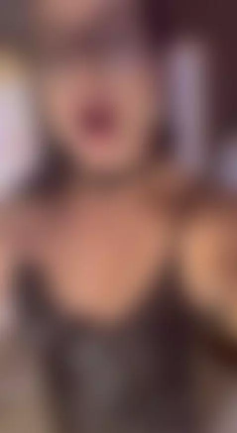 Horny teacher gives classes to her virgin student... see it ... by zaravesari