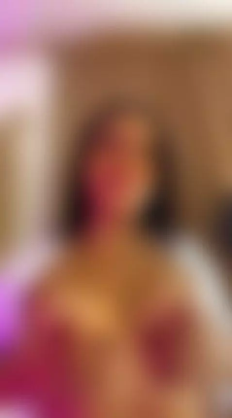 Look up my skirt, have you seen my live show? by barbaraslim