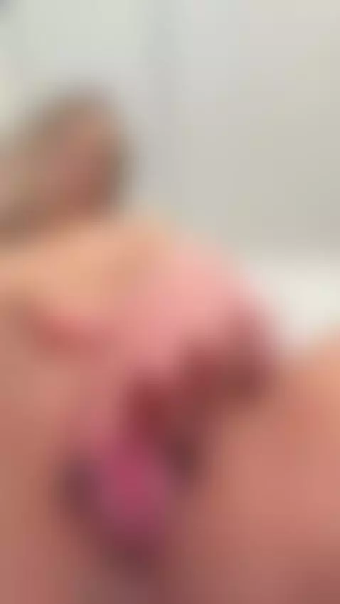 Would you shoot your load on me? by alexisfly