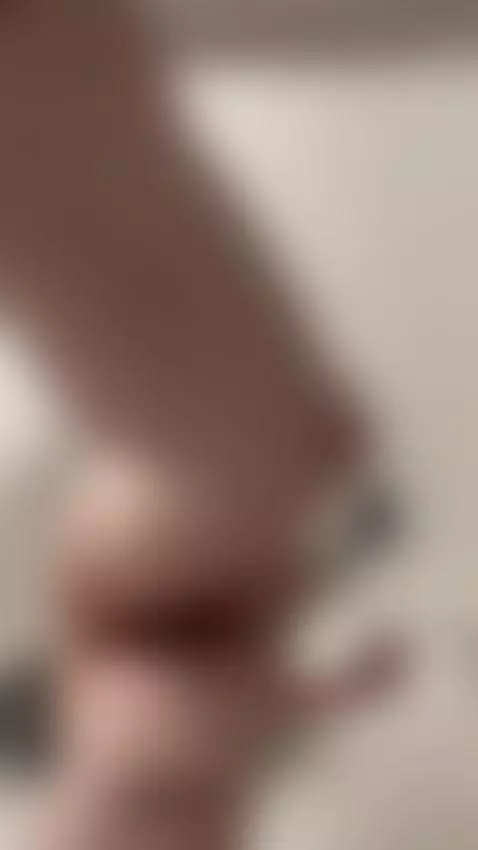 Ops !! by laextrangeraa