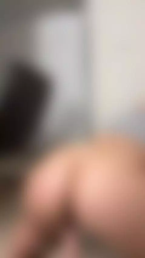 My shadow looks more seductive than the light.
Watch more on... by mariboo