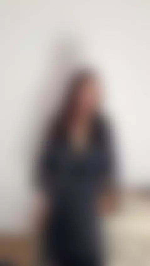 My darkness is your interest.
Interest—OnlyFans. by mariboo