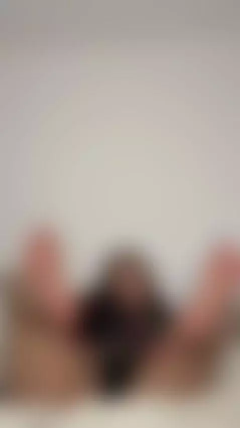 It's too crowded here.
Space - OnlyFans by mariboo