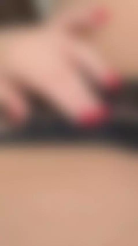 I won't leave you without an answer.
Answer - OnlyFans. by mariboo