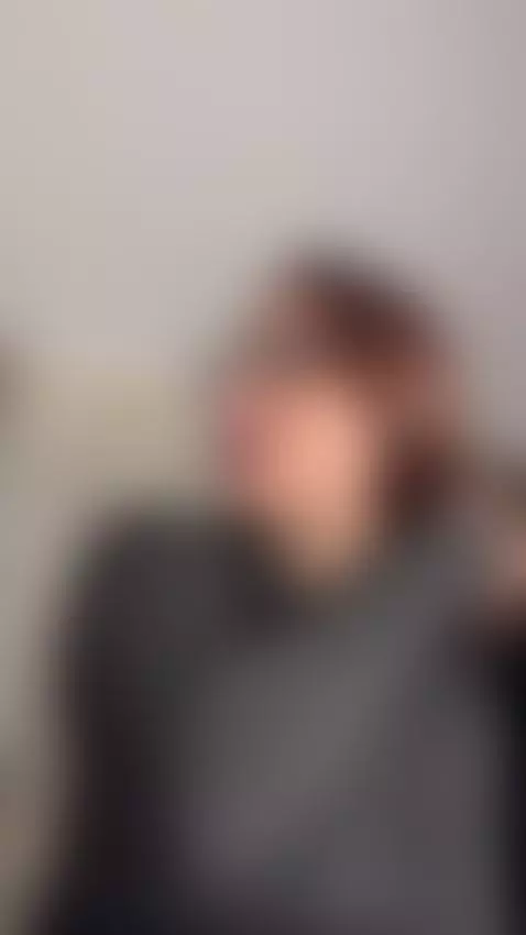 This post is the beginning of a chain.
The end is on OnlyFan... by mariboo