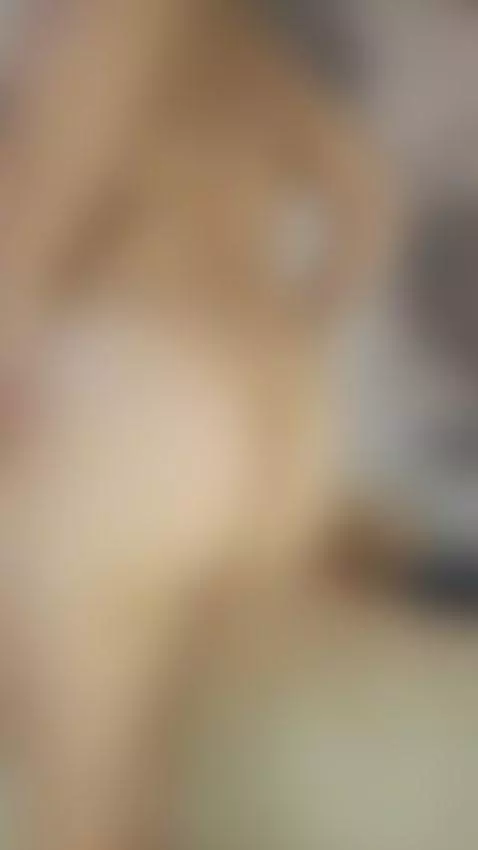 dance erotic by zoeycarter1