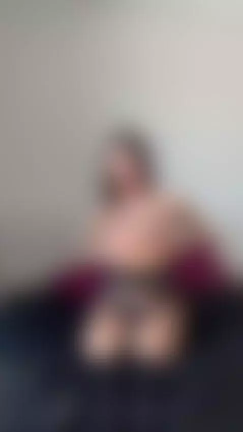 My breath makes the shadows quiver 😈💧 by liilash