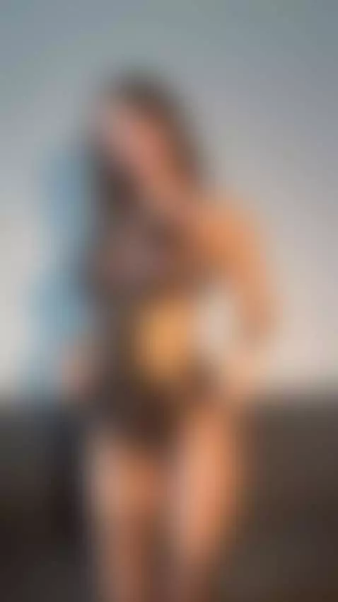 My smile says “don’t blink” 😏💦 by liilash