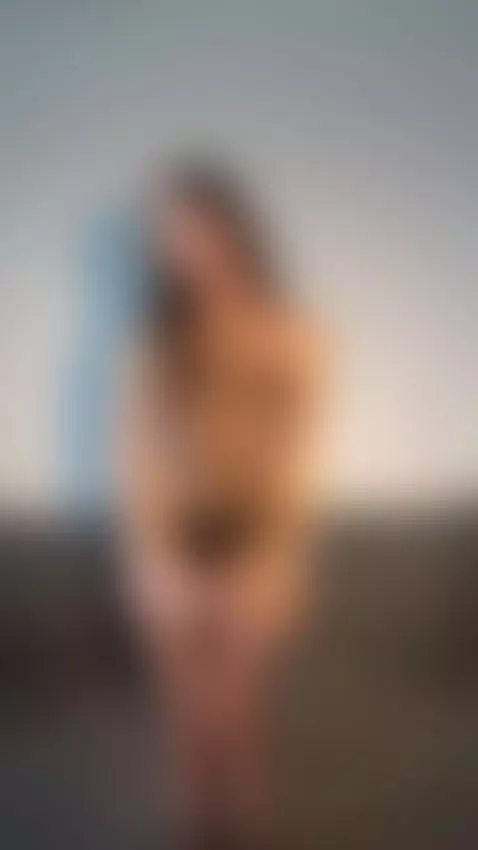 Horny AF. tell me how you'd stretch my pussy. by liilash