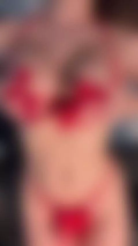 My skin drinks the glow 😏🔥 by liilash