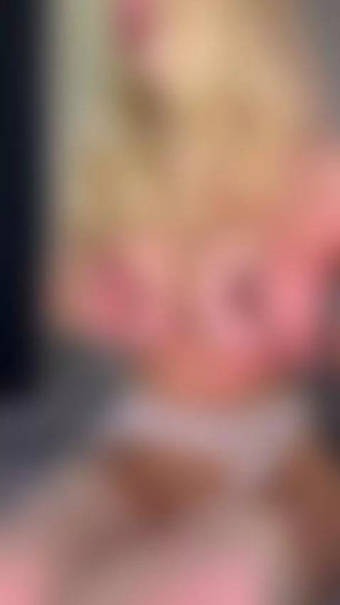 I let the moment stretch 😈
https://onlyfans.com/your_victory... by liilash