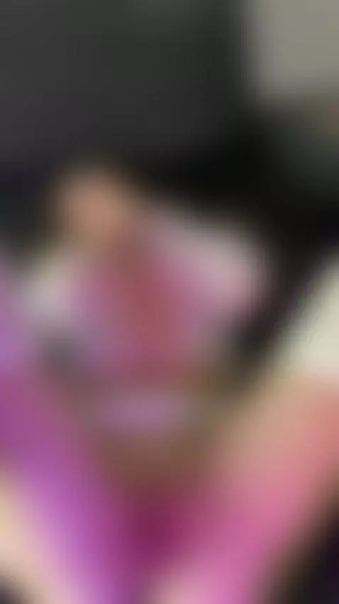 there's lube in my ass to make it easier for you to fuck me💓... by liilash