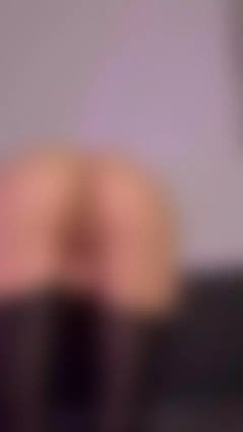 let me steal every dirty thought you have 😏

https://onlyfan... by liilash