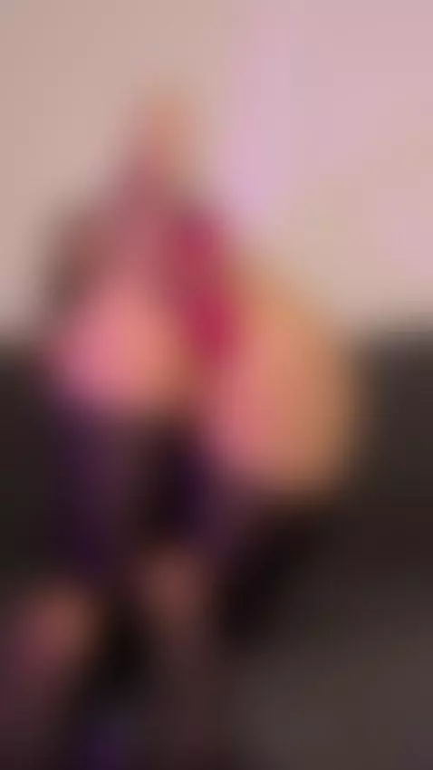 I let the moment climb my skin slowly 💧

https://onlyfans.co... by liilash