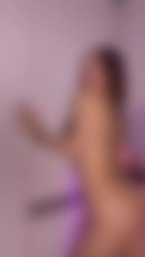 The air stays warm long after I pause 🩶

https://onlyfans.co... by liilash