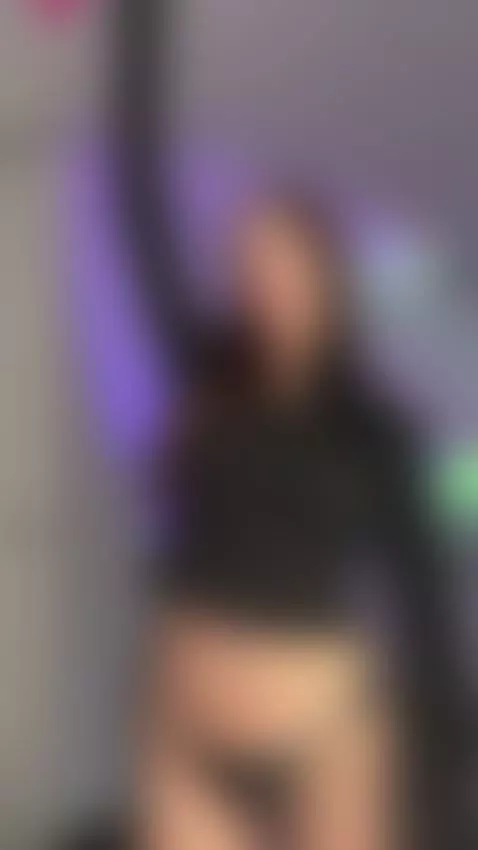 I couldn’t stop smiling while filming this 😊

https://onlyfa... by liilash