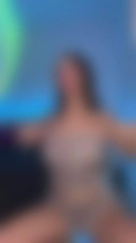 my pierced nipples feel so sensitive when i pull...

https:/... by liilash