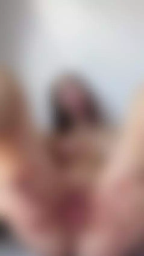 My breath makes the shadows quiver 😈

https://onlyfans.com/y... by liilash