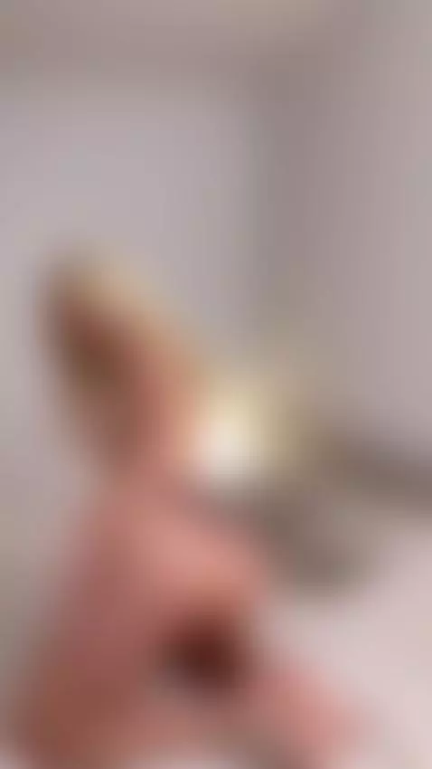 I don’t play fair behind closed doors 😈 by alexagreyforyou