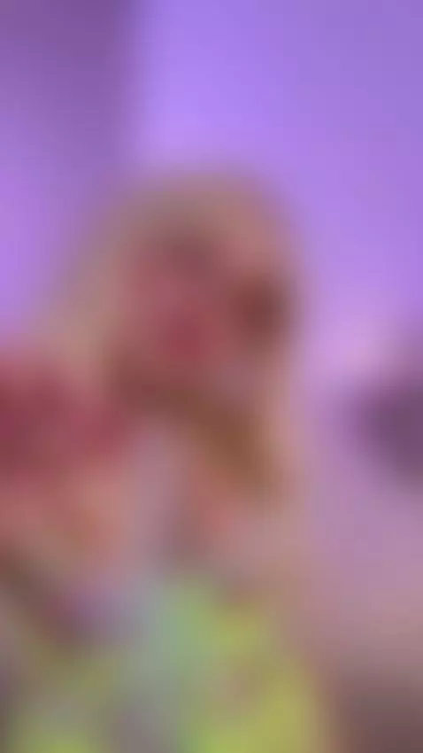 Your new favorite distraction 💋

Don’t get too comfortable…
... by alexagreyforyou