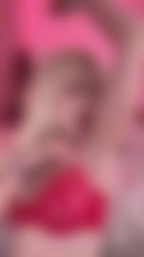 The uncensored version is on OF 😈 by alexagreyforyou