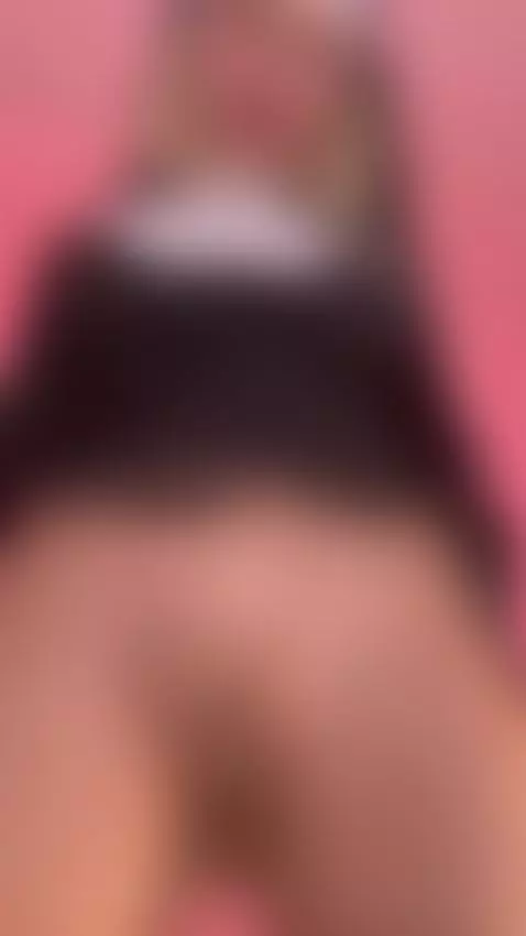 Seductive tease pushes pussy past limits by alexagreyforyou